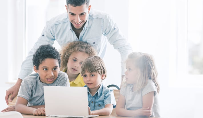 Cómo enseñar inglés a niños y niñas