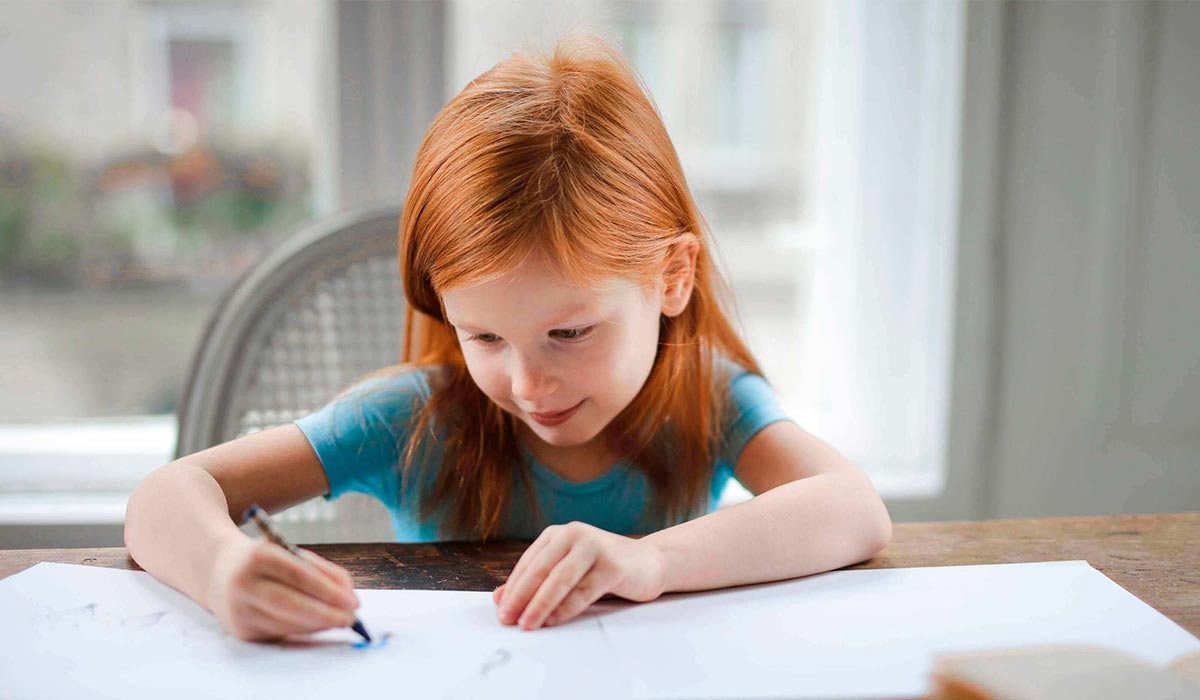 Consejos para que niños y niñas aprendan a escribir en inglés